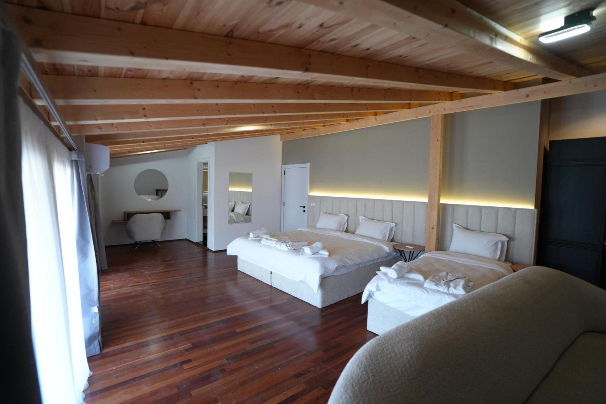 Biond Hotel Prizren Luaran gambar