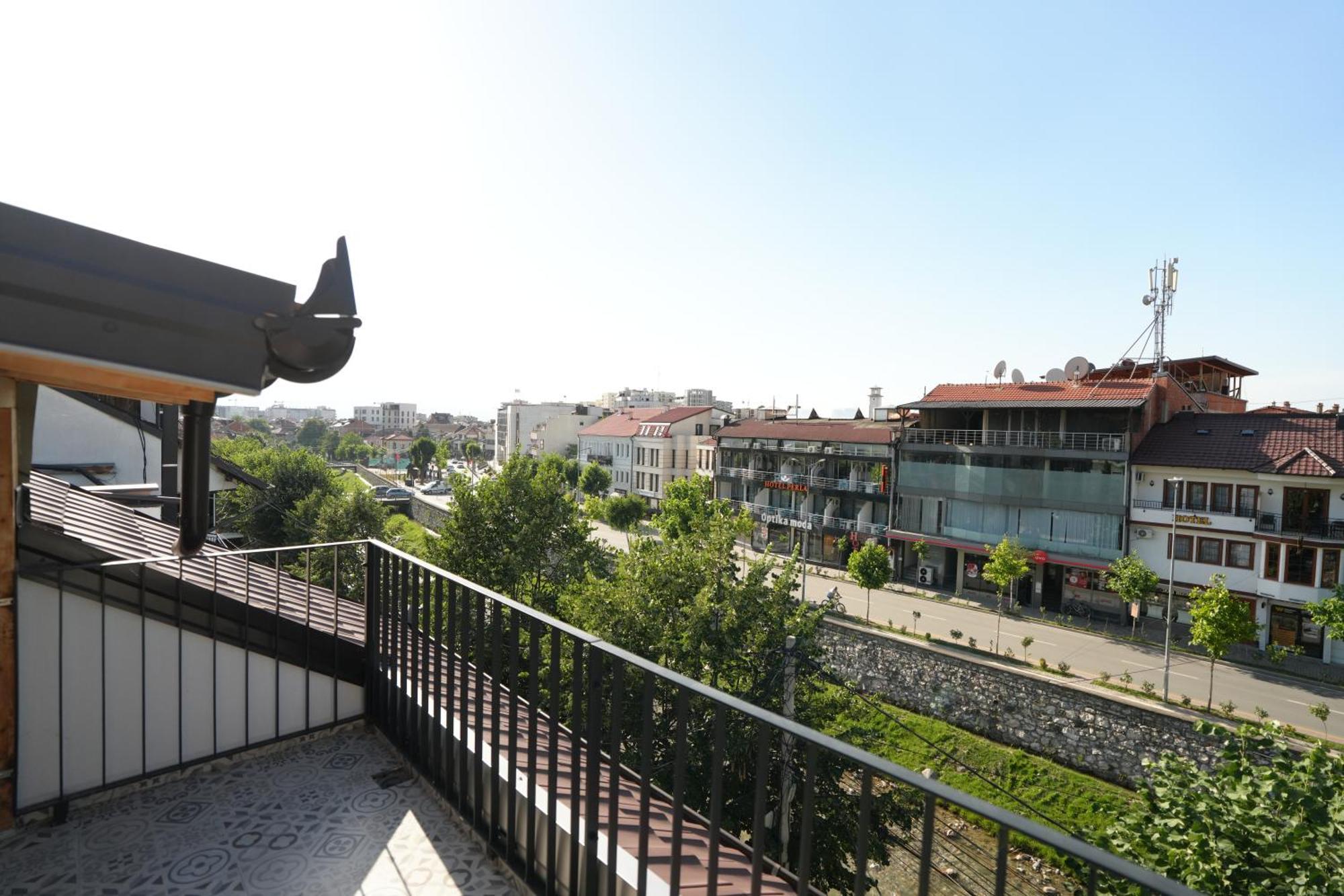 Biond Hotel Prizren Luaran gambar