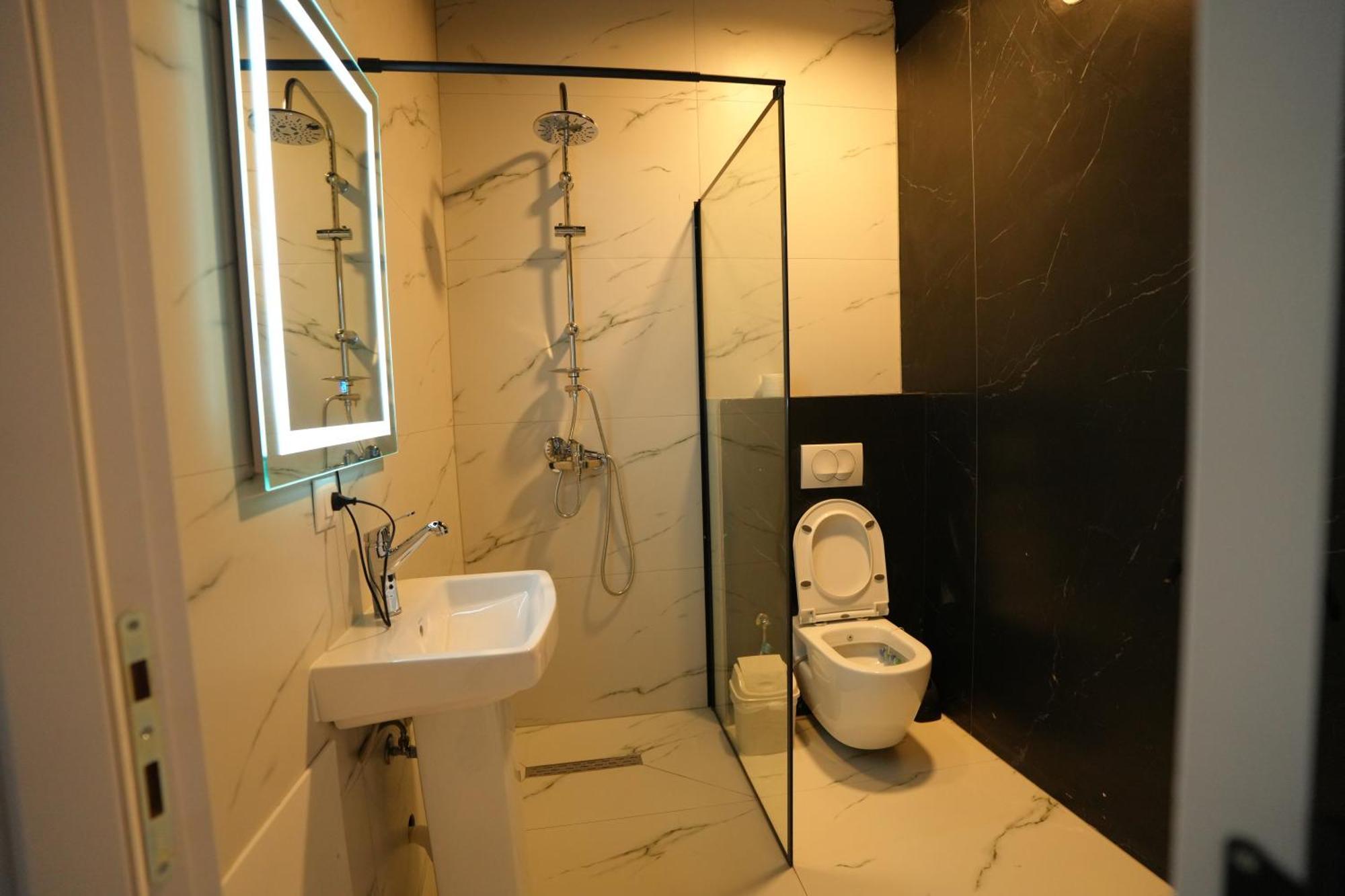 Biond Hotel Prizren Luaran gambar