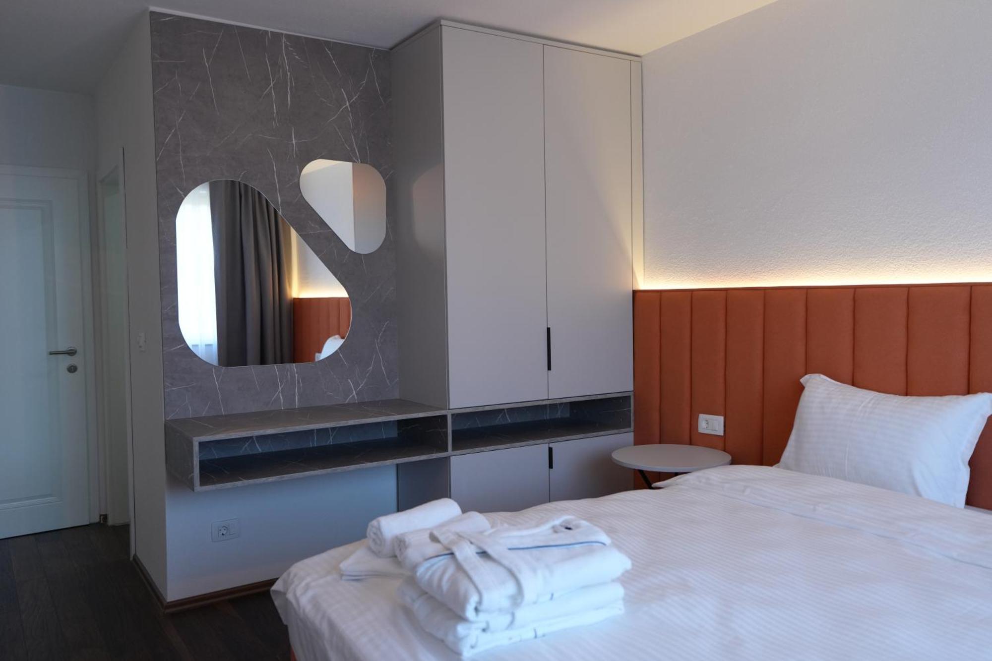 Biond Hotel Prizren Luaran gambar