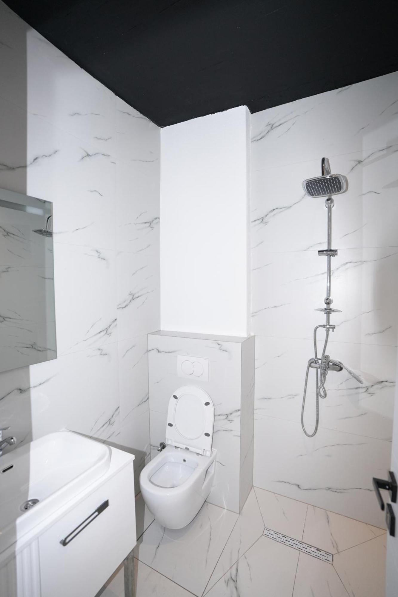 Biond Hotel Prizren Luaran gambar