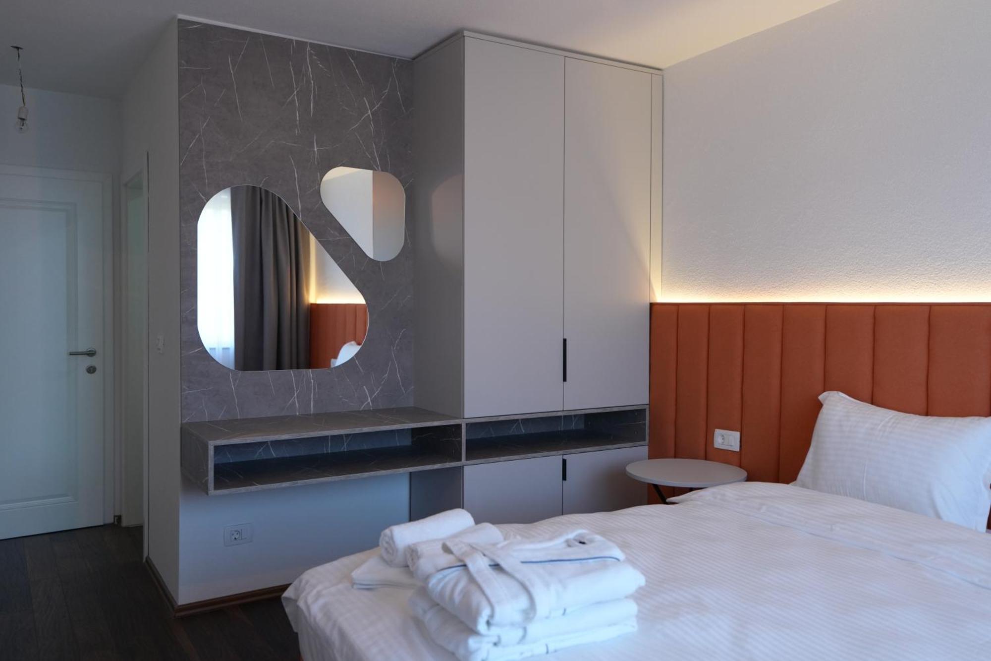 Biond Hotel Prizren Luaran gambar