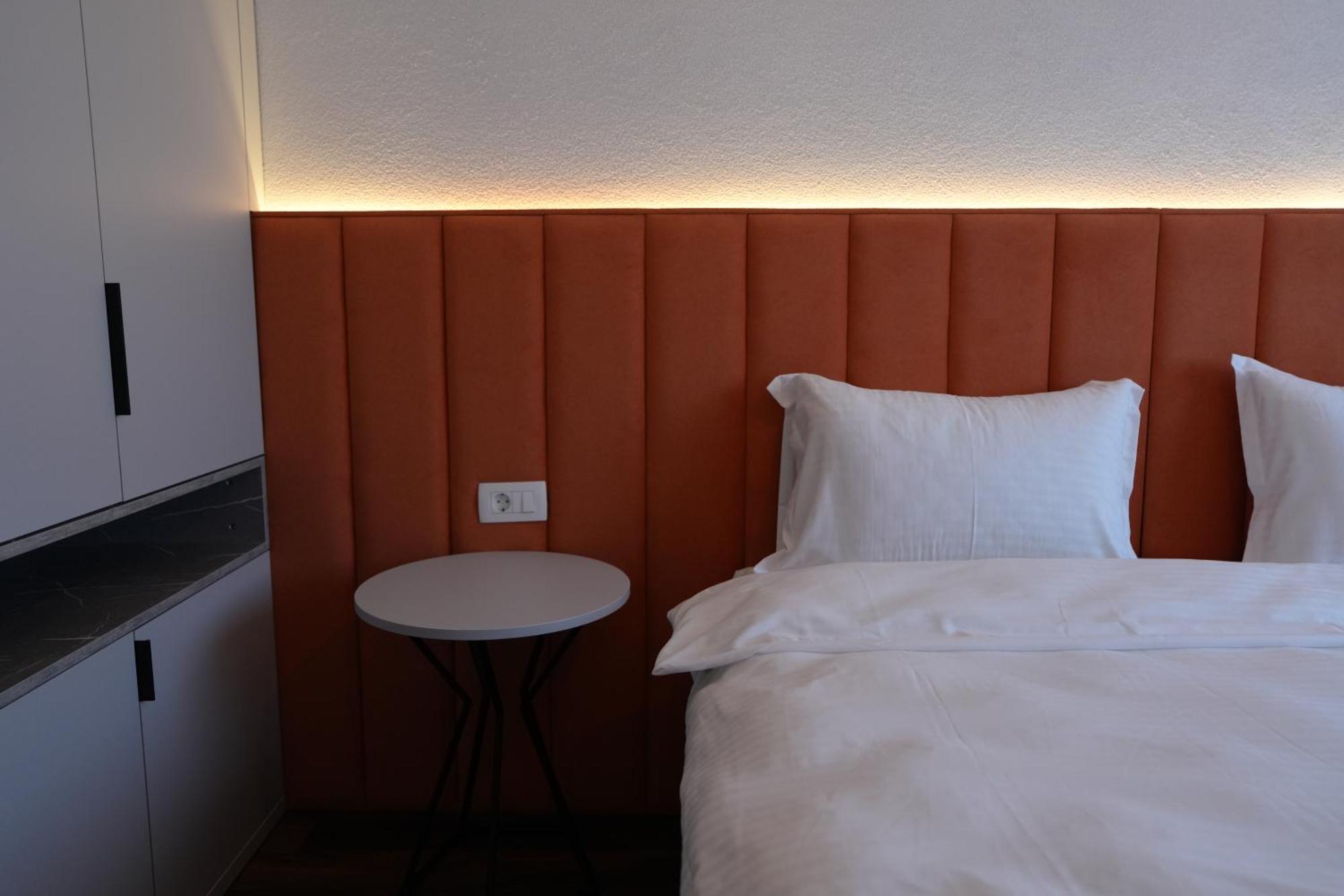 Biond Hotel Prizren Luaran gambar
